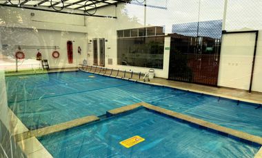 casa en venta en villa de los pinos. Cod V6008