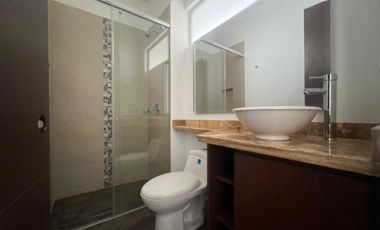 casa en venta en villa de los pinos. Cod V6008