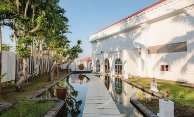 Beautiful Luxury Mediterranean Beach Front Villa for Sale