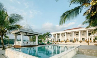 Beautiful Luxury Mediterranean Beach Front Villa for Sale