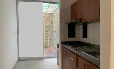 EN VENTA EXCELETNE APARTAMENTO PRIMER PISO SECTOR NIZA