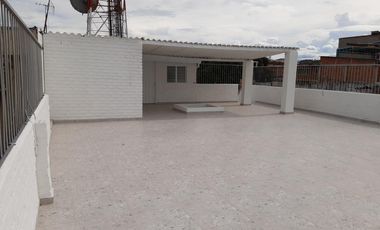 casa en venta en la merced. Cod V10931