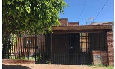 Casa en venta en Ramos Mejia Sur