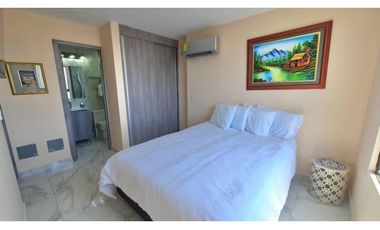 SE ALQUILA CENTRICO Y LUJOSO APARTAMENTO