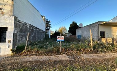 Lote sobre Av. Fortunato de la Plaza
