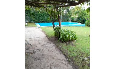 HERMOSA CASA 4 AMB EN SIERRA DE LOS PADRES CON PISCINA