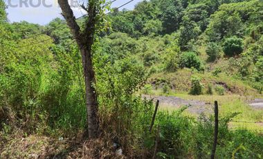 Terreno en venta en Coacoatzintla Ver sobre carretera con banco de grava