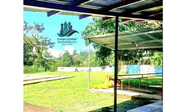 VENDO CABAÑA EN LOTE 1295 M2  CON QUEBRADA- BOQUETE