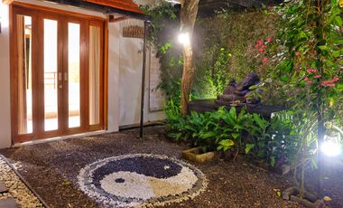 Stunning 3-Bedroom Freehold Villa - Prime Investment Near Ubud Center.