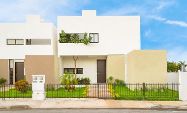 Casa en venta y preventa Real Montejo norte Merida 3 recamaras modelo LOTO