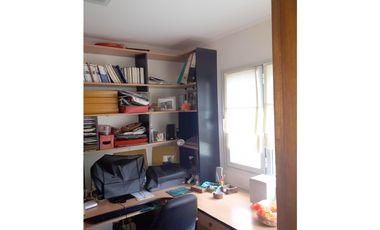 VENTA / CHALET 4 AMB. PISCINA, DOS LOTES/ MAR DEL PLATA