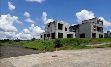 VENTA DE TERRENO EN GREEN VALLEY  $70,000 (RB)