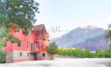 Casa en Venta en PRECIOSO HOTEL Y CABAÑAS SECTOR MELOCOTÓN