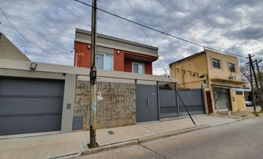 Casa en venta en Bernal Oeste