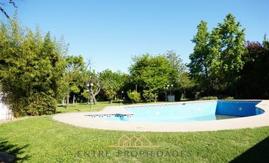 Casa comercial en venta de 4 dorm. en San Javier