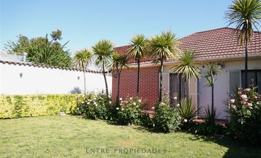 Casa comercial en venta de 4 dorm. en San Javier