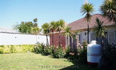 Casa comercial en venta de 4 dorm. en San Javier