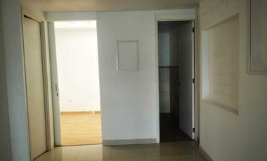Local comercial planta baja, en renta frente al Triángulo, Las Ánimas