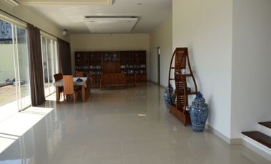 House and land in Rembiga Blencong view rice fields and hill