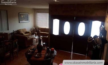 Casa de Venta - Machángara - 4 Dormitorios, 5 Garajes, a.verdes (C-124)