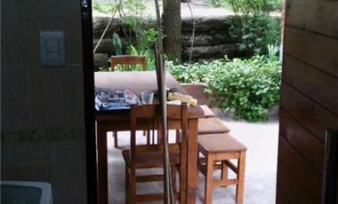 HERMOSO CHALET EN DOS PLANTAS EN COSTA DEL ESTE EXCELENTE UBICACION.