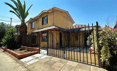 Casa en Venta en Villa Los Prados