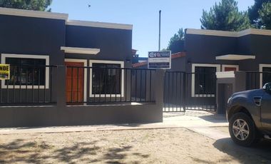 Casa PH en venta en Aguas Verdes