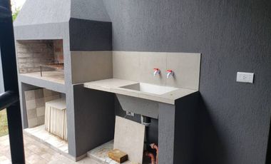 Casa PH en venta en Aguas Verdes