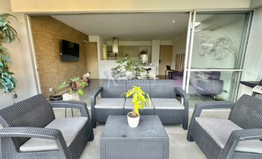 apartamento en arriendo en loma de las brujas. Cod A776738