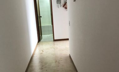apartamento en venta en av. 30 de agosto. Cod V125702