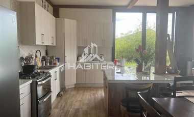 Casa en Venta en sector Tapihue