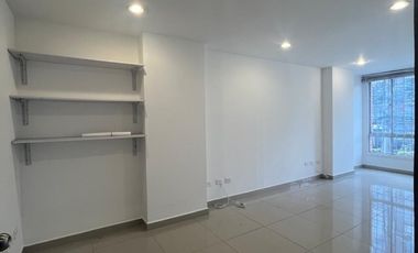 oficina en arriendo en paris gaitan. Cod A7085002