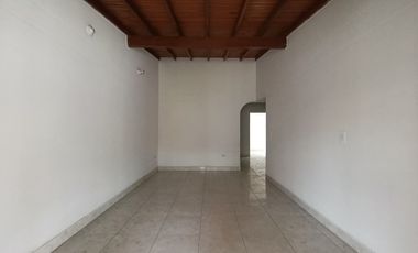 casa en arriendo en villa antigua. Cod A32217