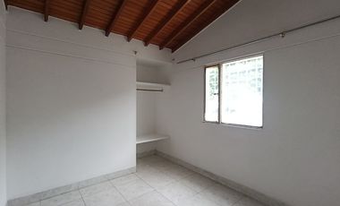 casa en arriendo en villa antigua. Cod A32217