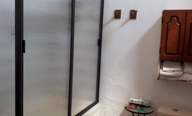 SE VENDE PRECIOSA CASA EN LA COL. LA HERRADURA, CON MUCHO SOL Y PRECIOSAS VISTAS NEGOCIABLE  VISTA, PLAZA FRESCO LA HERRADURA ESPACIOS MUY  AMPLIOS