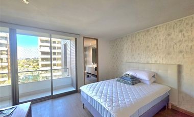 Departamento en venta de 2 dorm. Parque Arauco, Las Condes