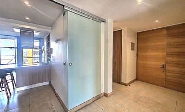 Departamento en venta de 2 dorm. Parque Arauco, Las Condes