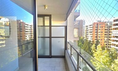 Departamento en venta de 2 dorm. Parque Arauco, Las Condes