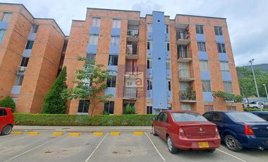 COD. 11090 - SE ARRIENDA APARTAMENTO - BARRIO: EL CARRIZAL