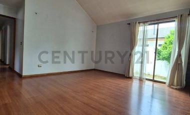 Arriendo casa en condominio cerrado. Isla de Maipo