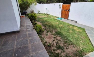 Arriendo casa en condominio cerrado. Isla de Maipo