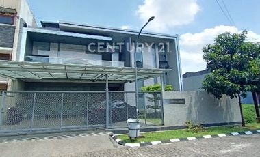 Rumah Baru Semi Furnish Di Batununggal Bandung