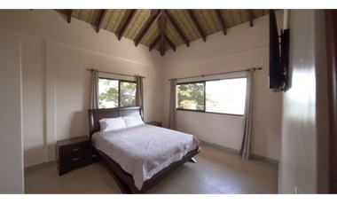 VENTA DE CASA DE LUJO CON VISTA AL MAR  EN  PANAM OESTE