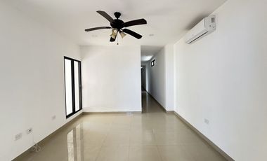 CASA EN RENTA DE UN PISO  EN MERIDA