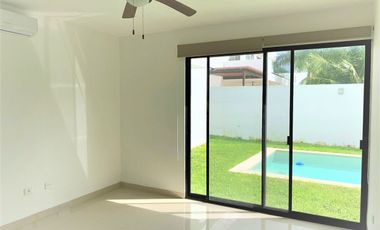 CASA EN RENTA DE UN PISO  EN MERIDA