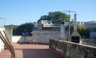 Parque Patricios * Distrito Tecnologico * Excepcional casa con Local * Andres Ferreyra al 3000
