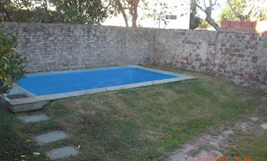 EXCELENTE PROPIEDAD MULTIFAMILIAR