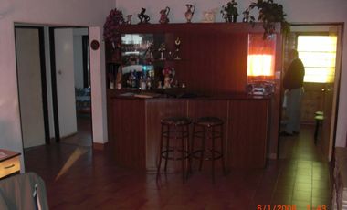 EXCELENTE PROPIEDAD MULTIFAMILIAR