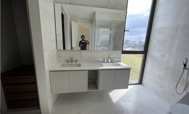 Casa en Ocean Reef a la venta