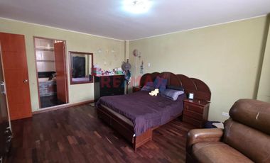 Venta Gran Casa /Chorrillos